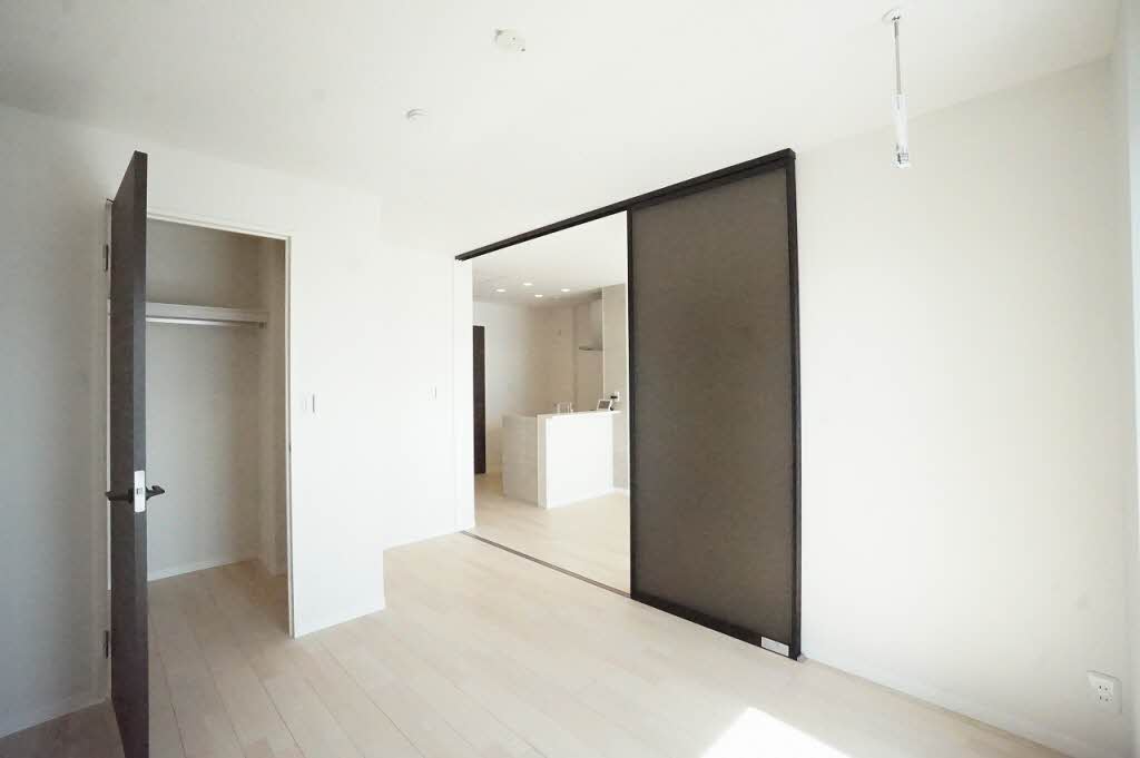 KIRA湘南 301号-4