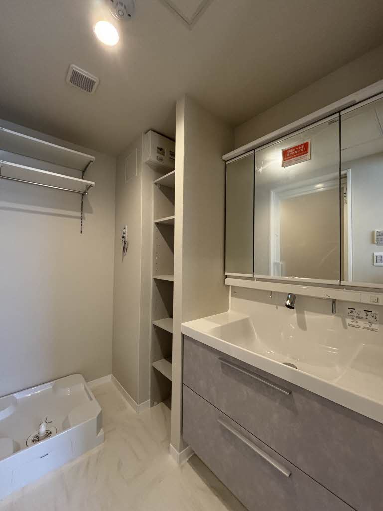 レフィシア腰越 102号-9