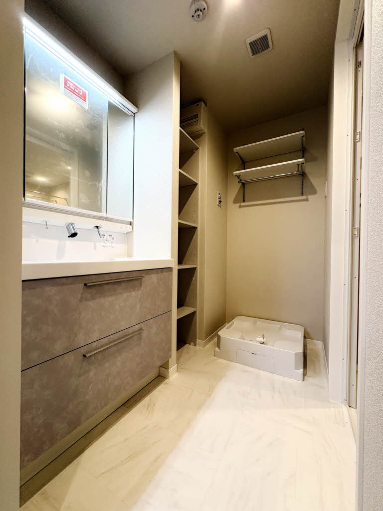 レフィシア腰越 201号-7