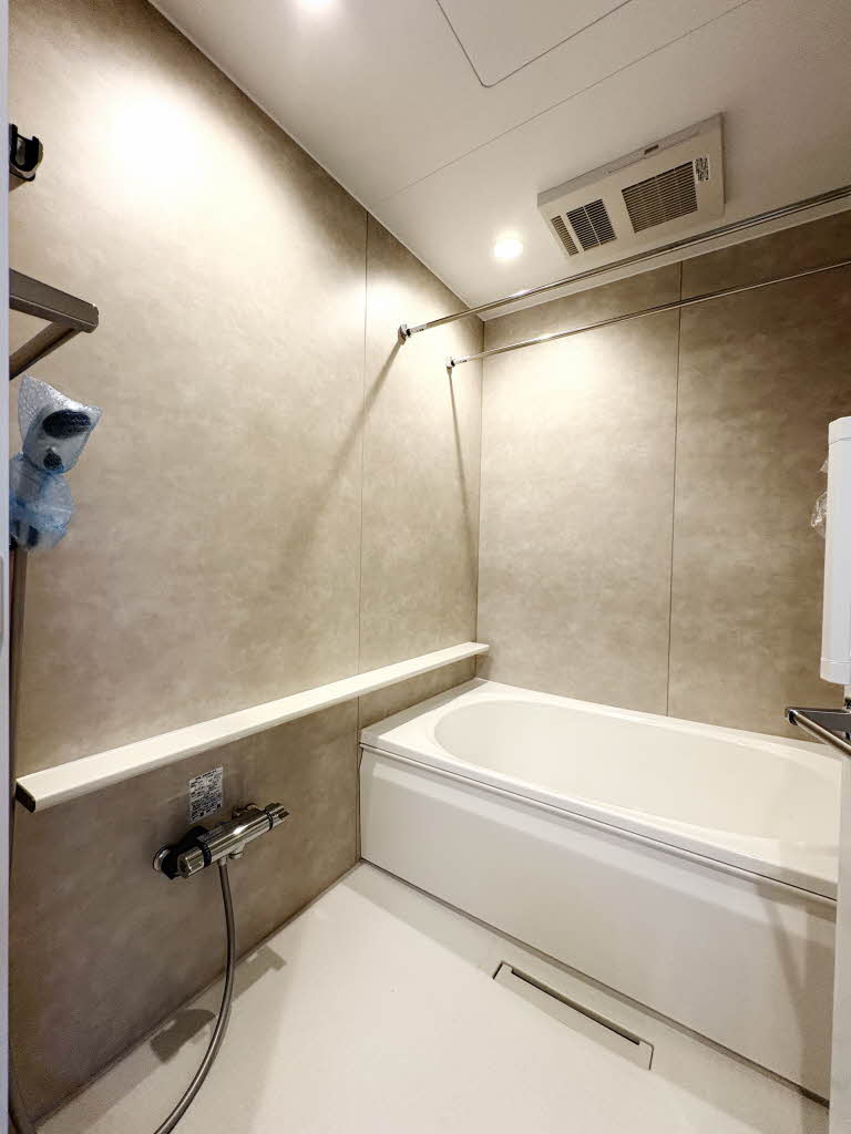 レフィシア腰越 201号-8