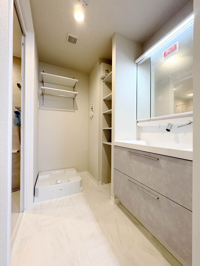 レフィシア腰越 202号-7