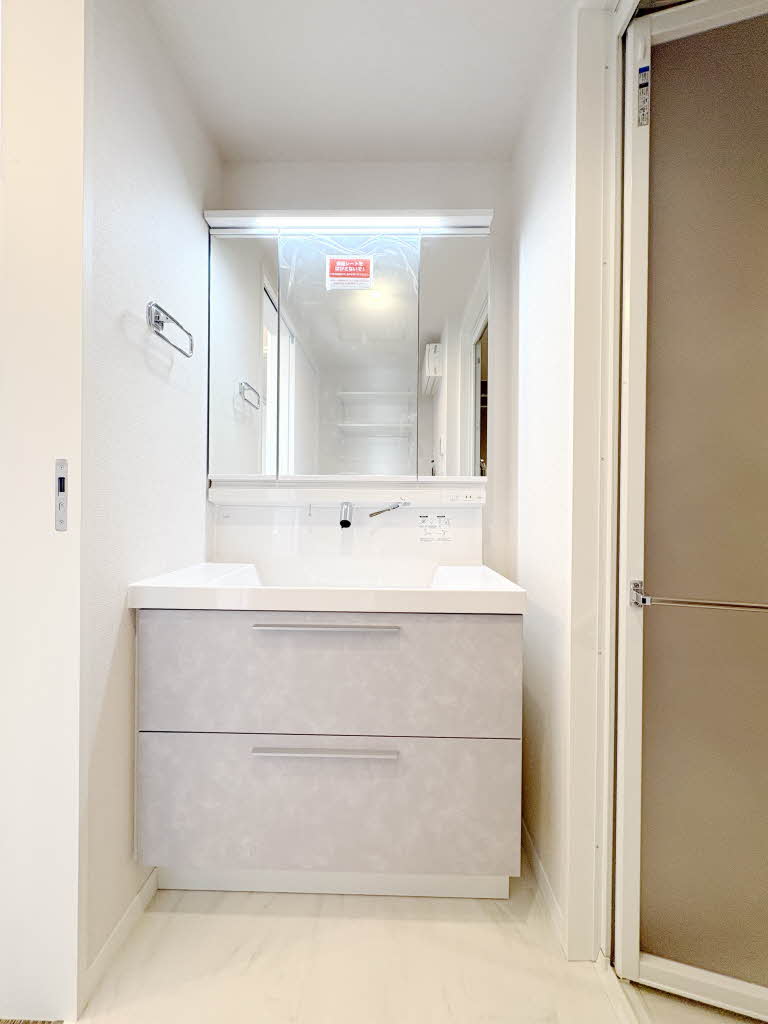 レフィシア腰越 203号-7