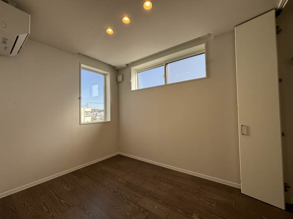 レフィシア腰越 303号-11