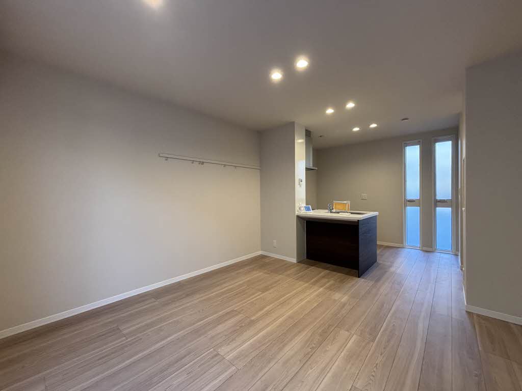 ブランニューデイ 102号-2