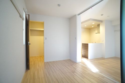 プラッツ長後 106号-8