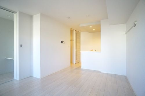 プラッツ長後 202号-3