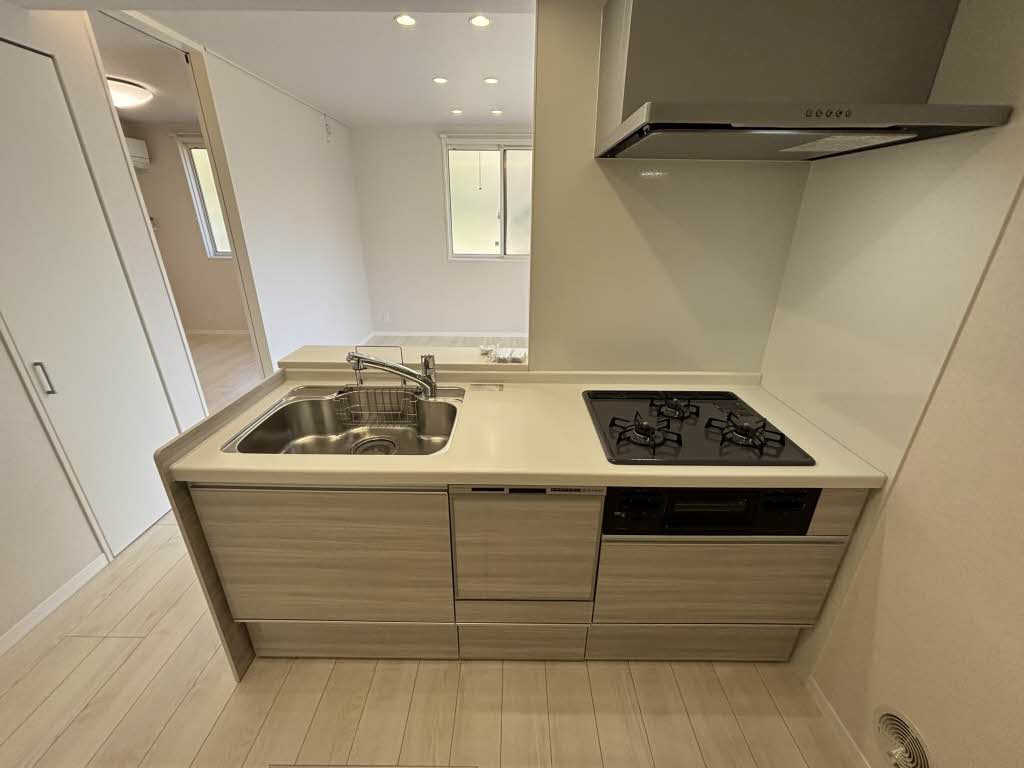 ランポポ　コティ　ガンダ 103号-5