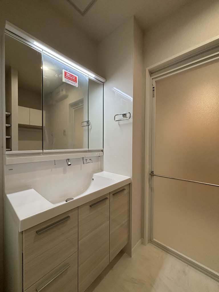 ランポポ　コティ　ガンダ 103号-6