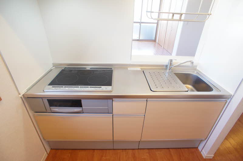 グリーンメゾン 201号-3