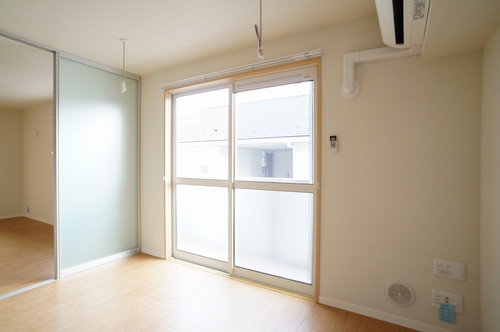 メゾン・ド・ヴェールⅠ 202号-4