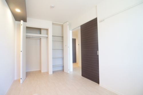 Ｐｉｎｅ　Ｇａｒｄｅｎ 107号-3