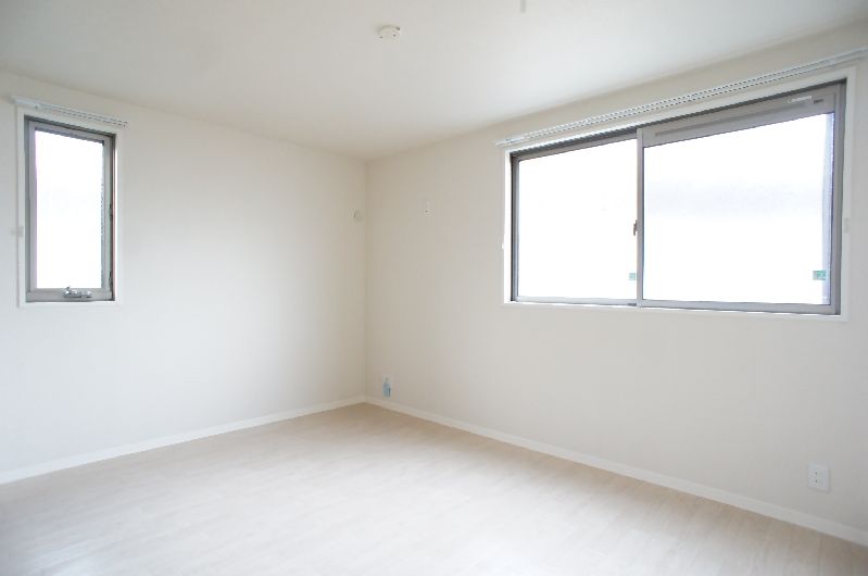 ヴェル　カーサ　弐ノ館 202号-6