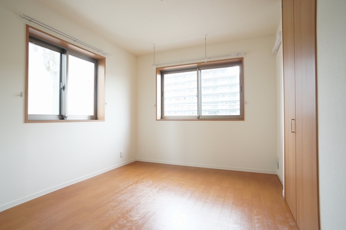 レラジオーネ 303号-5