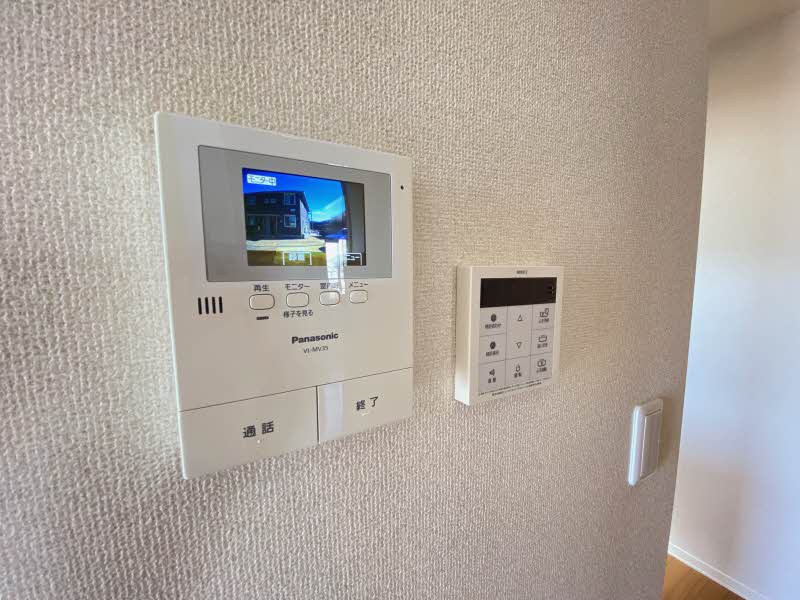 クールヴェールC 201号-5