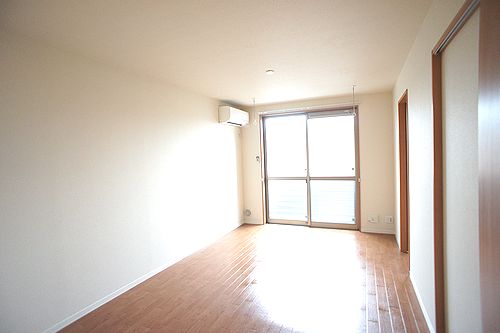 スカイメゾンつきみ野 202号-3