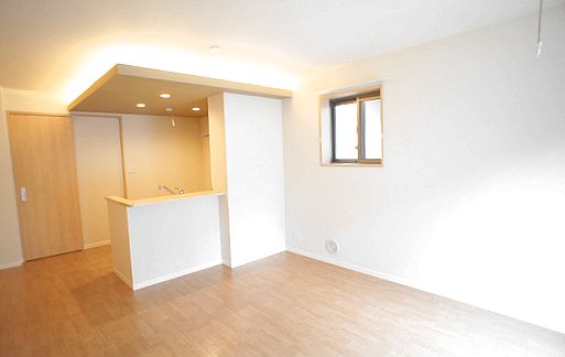 エメ　ラ　ヴィルＢ 102号-4