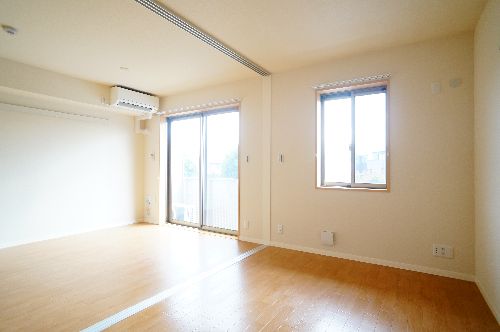 メゾン・ド・ボヌール 102号-6