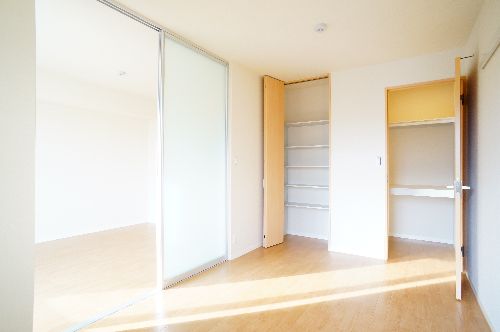 メゾン・ド・ボヌール 205号-6