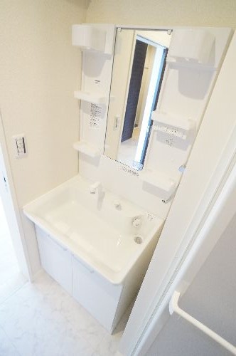 シャーメゾン三ツ境Ⅰ 302号-9