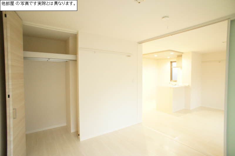 エステート泉 B 102号-5