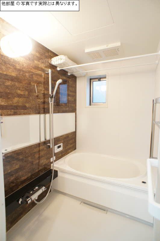 エステート泉 B 102号-8