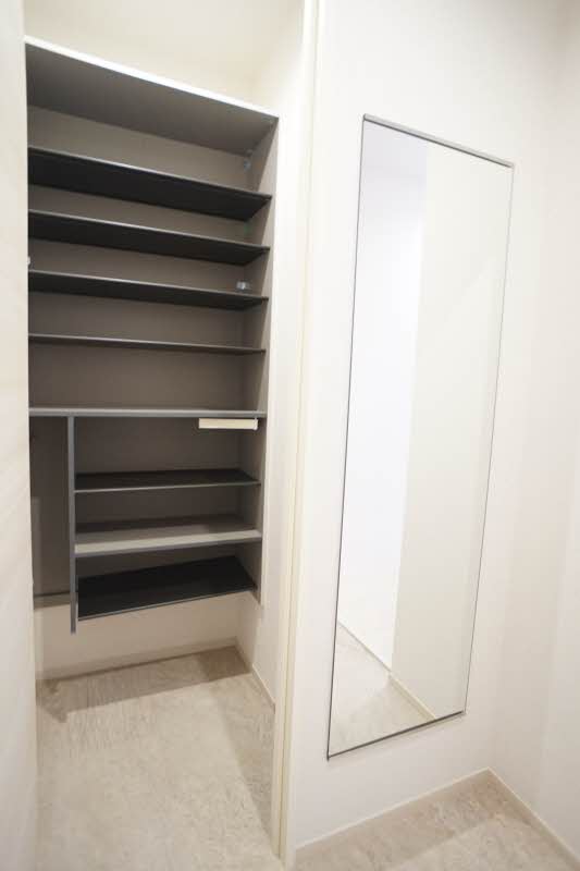 ルナージュ参番館 302号-9