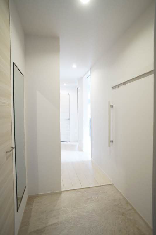 ルナージュ参番館 302号-10