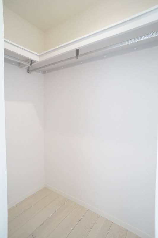 ルナージュ参番館 302号-11