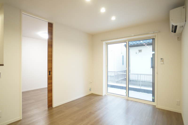 ラフィーネ 103号-3