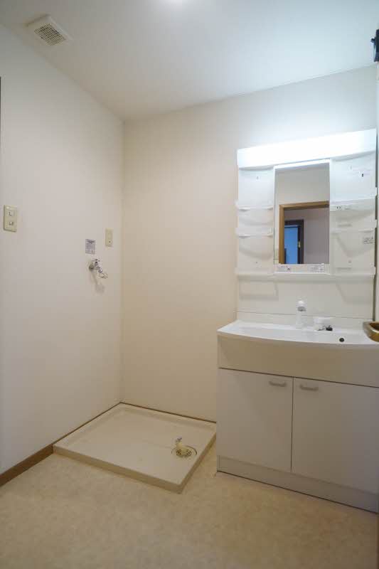 グランディール大和 203号-7