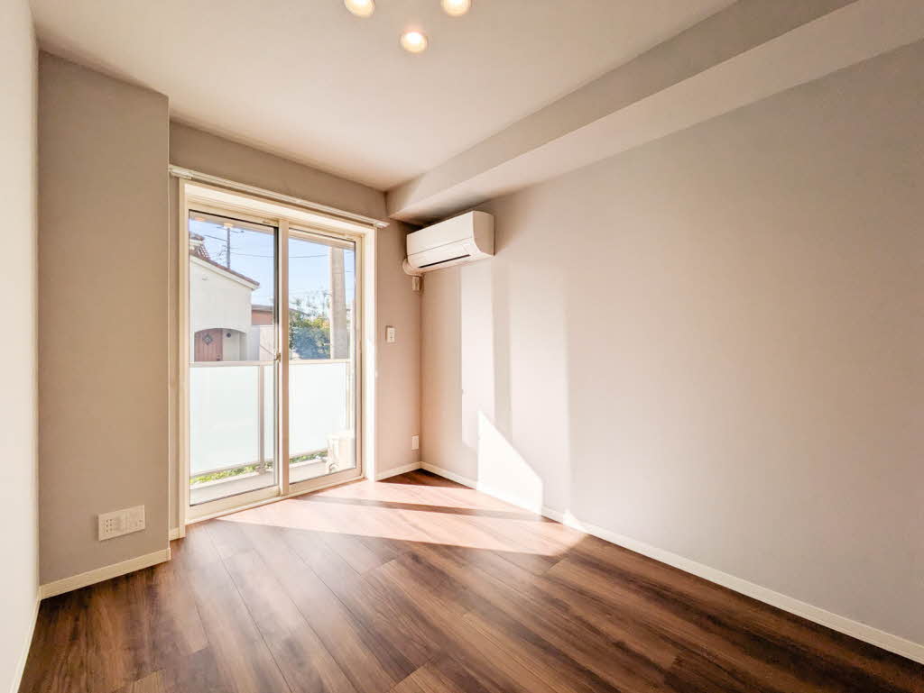 ゼフィールメゾンプレミア緑園 102号-6