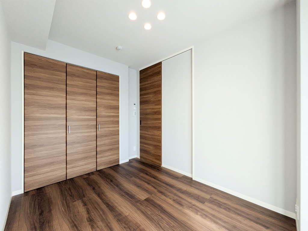 ゼフィールメゾンプレミア緑園 102号-7