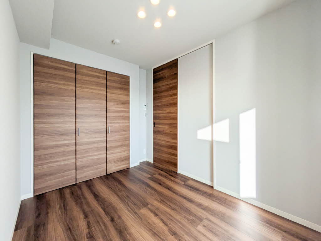 ゼフィールメゾンプレミア緑園 202号-6