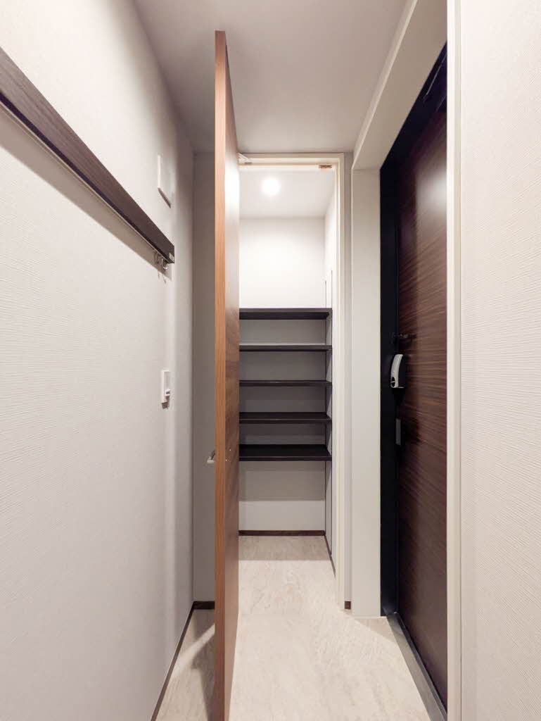 ゼフィールメゾンプレミア緑園 203号-9