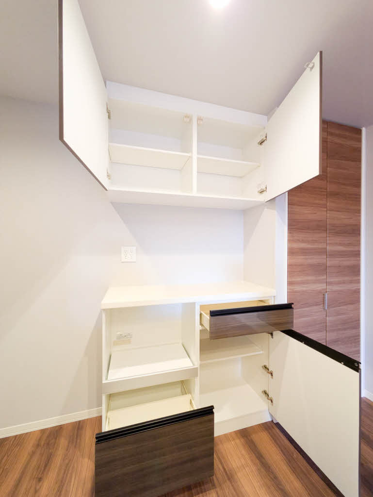 ゼフィールメゾンプレミア緑園 207号-10