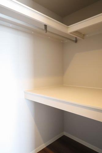 ゼフィールメゾンプレミア緑園 301号-6