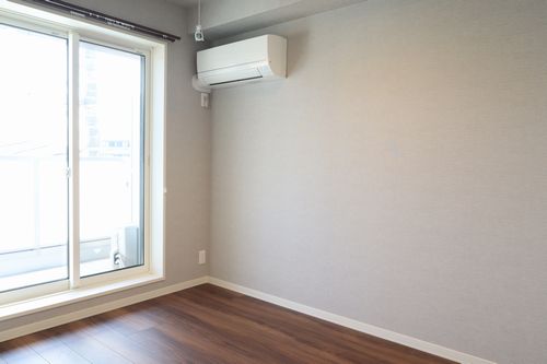 ゼフィールメゾンプレミア緑園 302号-7