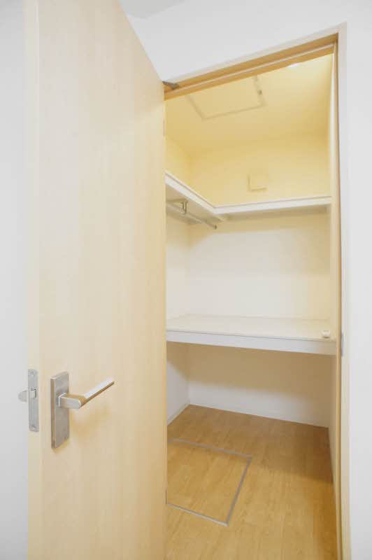 アーバンコンテンポラリーＭ 102号-8