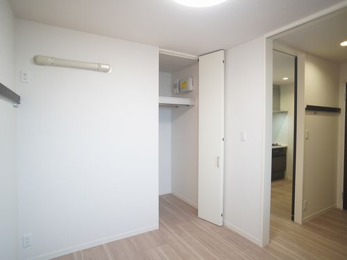 シャーメゾン寺尾台B 302号-7