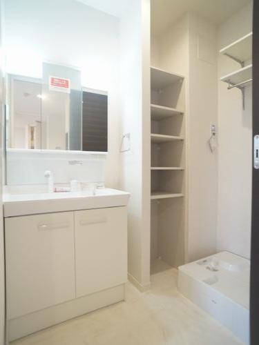 シャーメゾン寺尾台B 302号-8