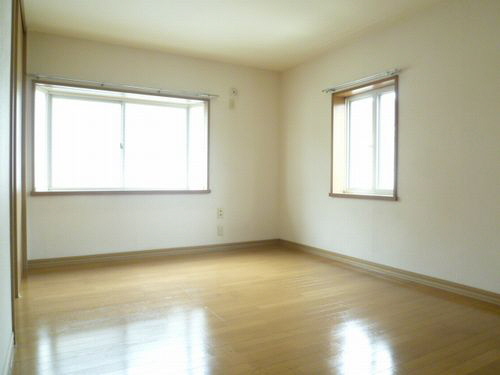 テラスガーデニア 101号-4