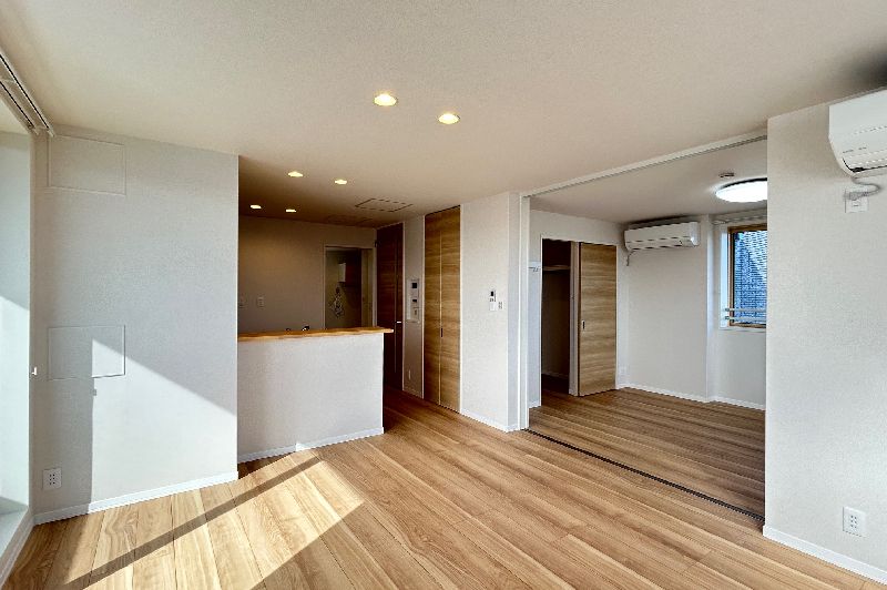 デューウッドＣ 301号-6