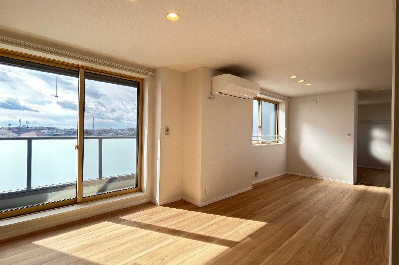 デューウッドＣ 302号-6