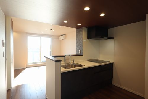 シュプリーム 305号-8