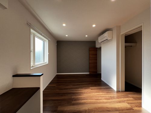 シュプリーム 305号-9