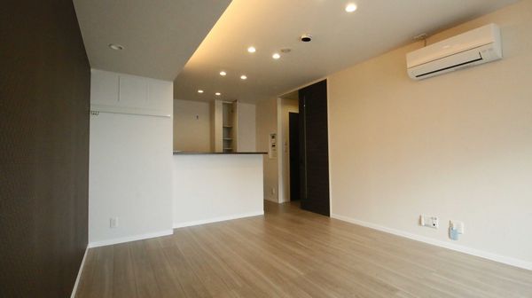 エーゲリア 303号-3