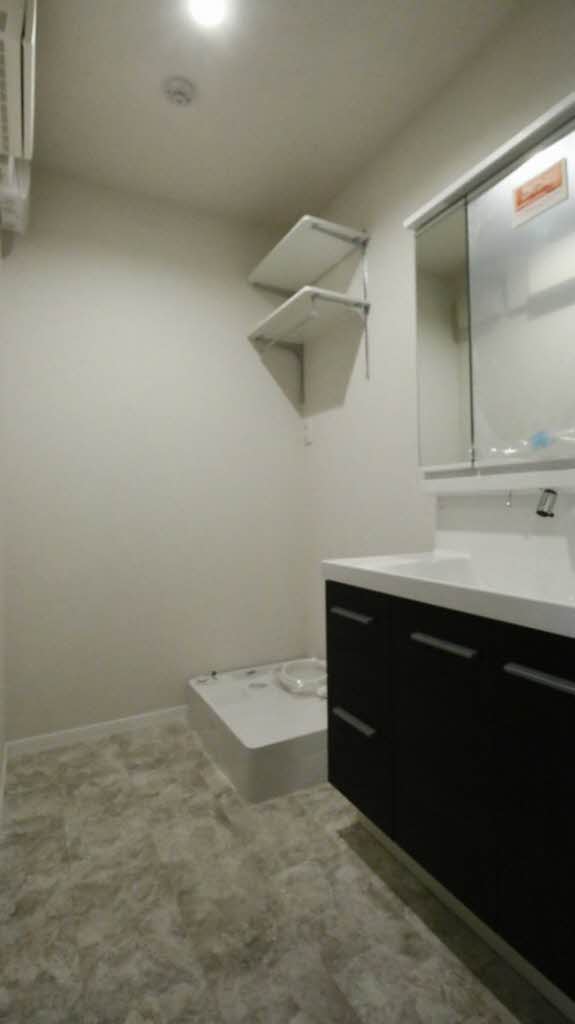 エーゲリア 303号-7