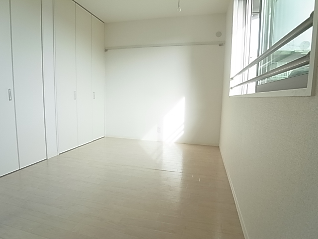 LARGO DE CUATRO 202号-5