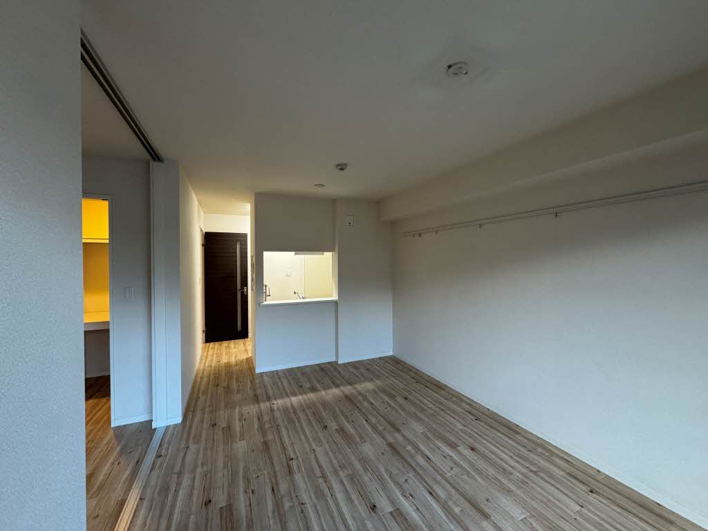 ルミナスガーデンＢ 302号-2