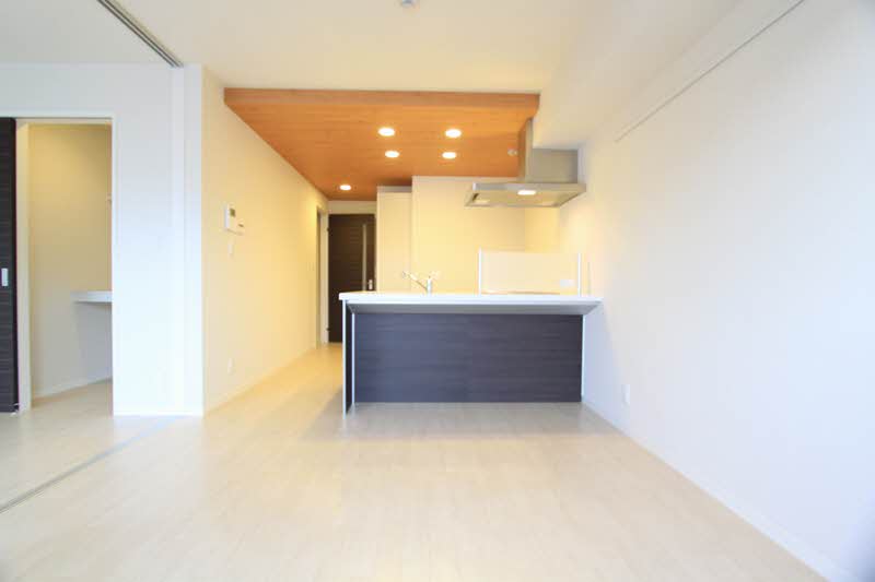 EMINENCE 202号-3